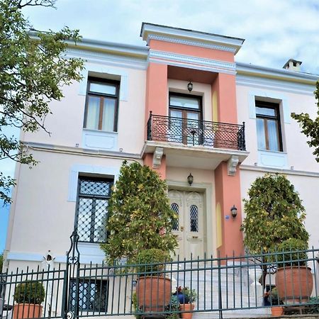 Vogiatzopoulou Guesthouse Агиос Георгиос Нилиас Екстериор снимка