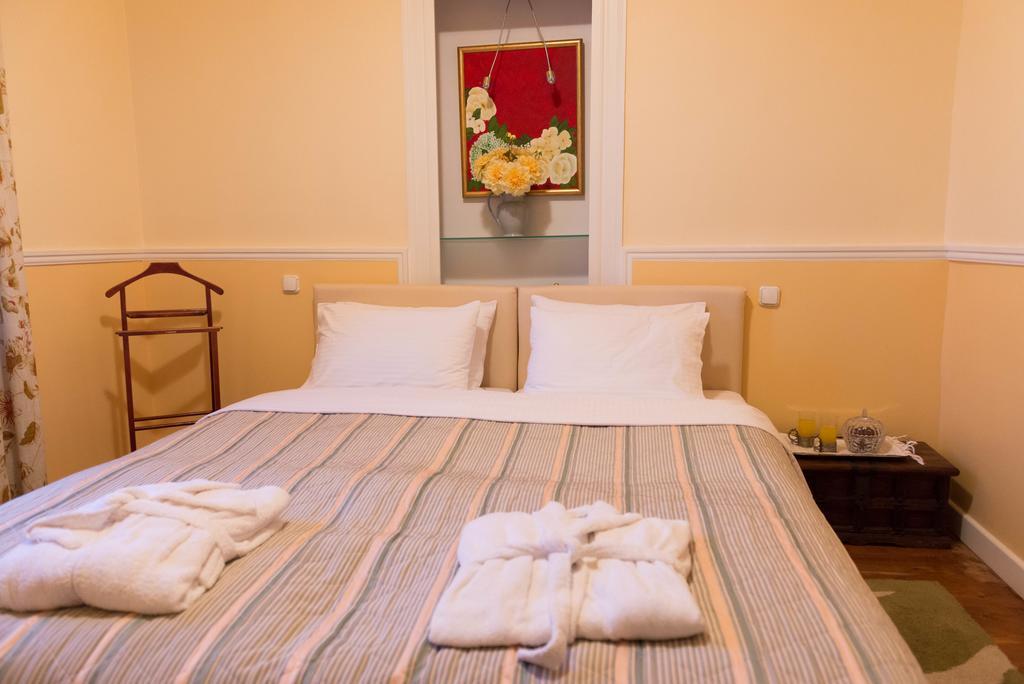 Vogiatzopoulou Guesthouse Агиос Георгиос Нилиас Стая снимка