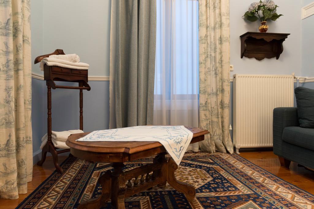Vogiatzopoulou Guesthouse Агиос Георгиос Нилиас Стая снимка