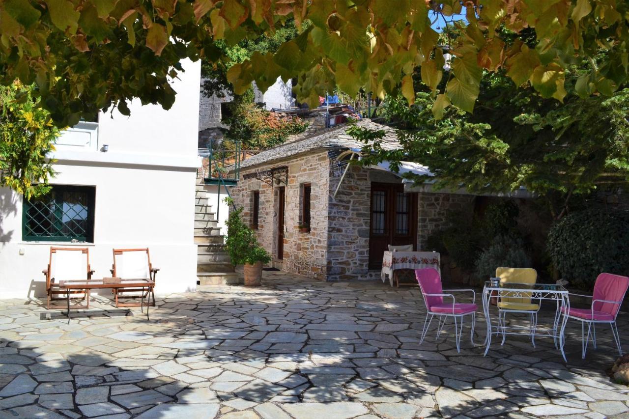Vogiatzopoulou Guesthouse Агиос Георгиос Нилиас Стая снимка
